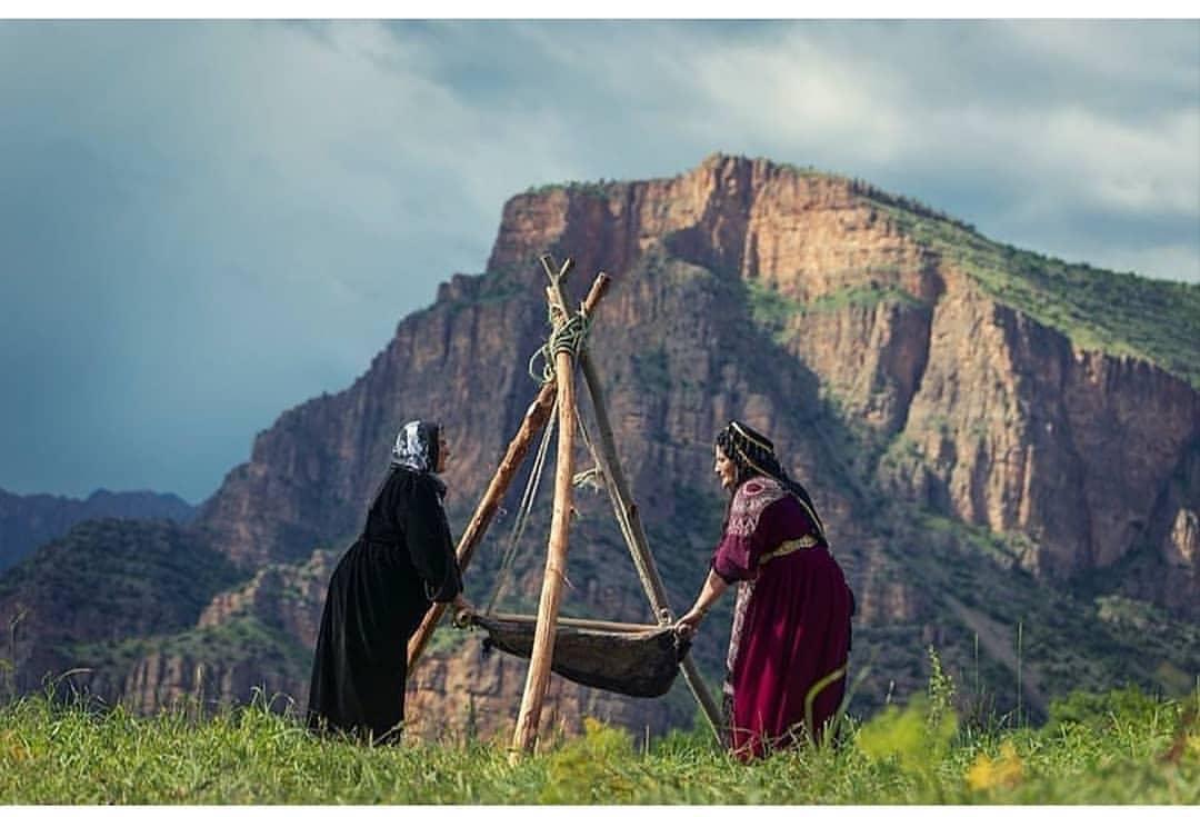 مشکه زدن روستاییان